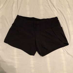 LULU LEMON SHORTS